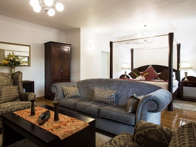 Standard Queen Rooms