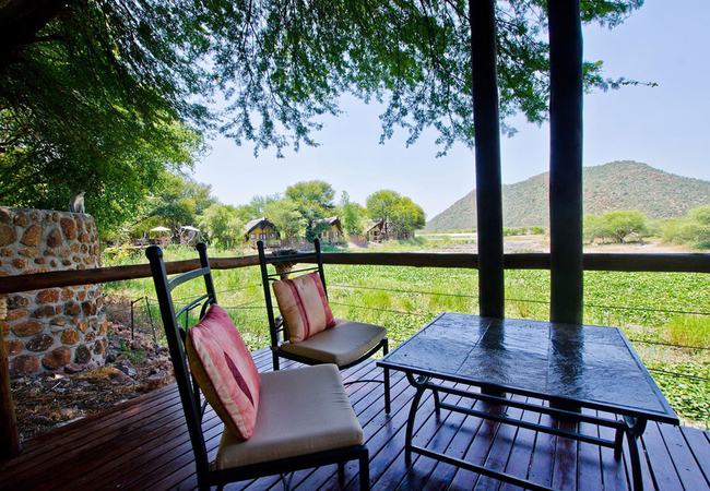 Tau Game Lodge