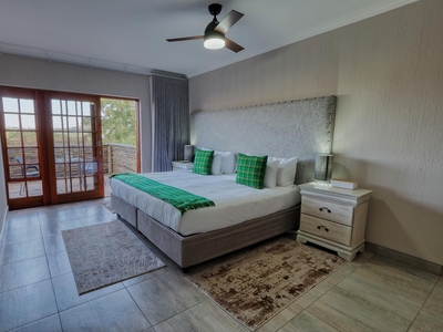 Tembo Guest Lodge