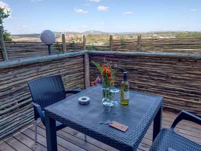 Tembo Guest Lodge