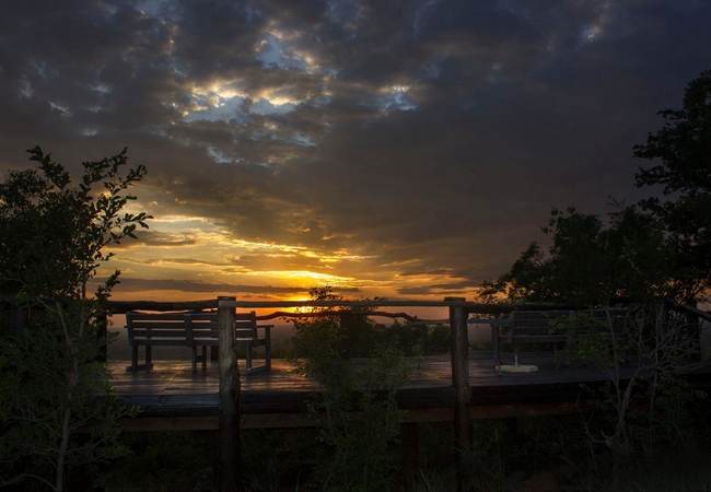 Thabaledi Game Lodge