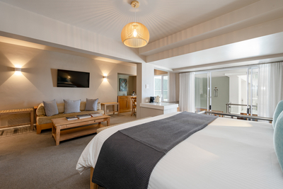 Corner Sea View Suite