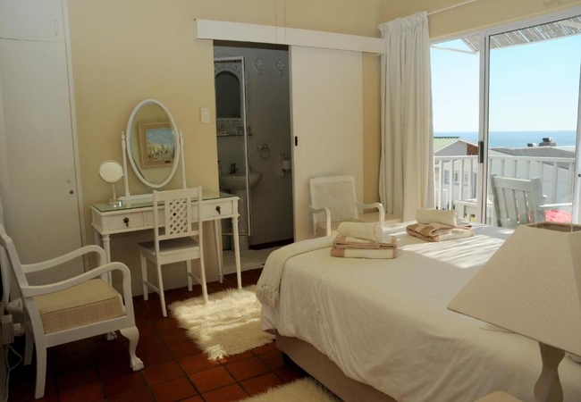 Double Room with Balcony and Sea View