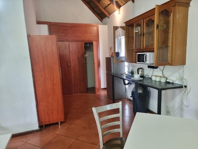 Cosy Honeymoon Suite