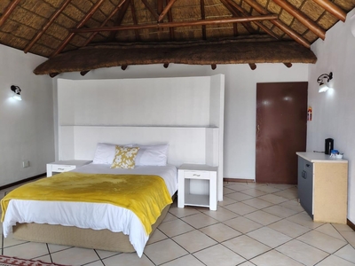 Queen Room with Views