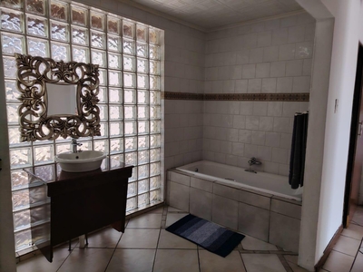 Queen Room with Views