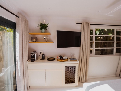 Garden Cottage 1