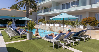 The Clarendon Bantry Bay