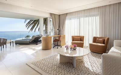 Signature Suite