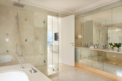 Signature Suite