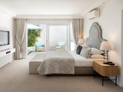Signature Suite