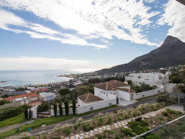 Luxury Two Bedroom Apartment