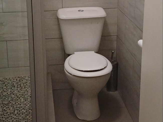 Six Sleeper Apartment