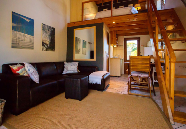 Theebos Self Catering Apartment