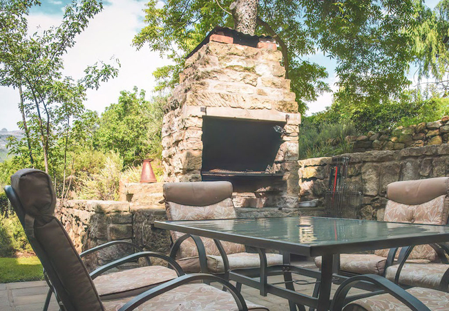 Downstairs Braai Area