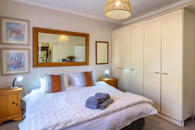 Luxury King Room