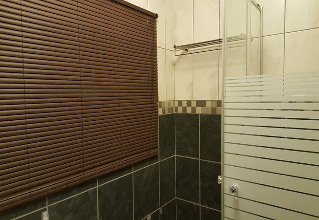 Budget Twin Rooms (Not En-suite) 