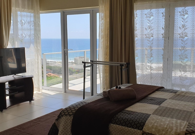 17. Executive Room with Sea View 