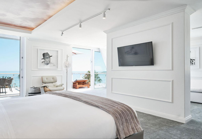 Superior Mountain Facing Suite