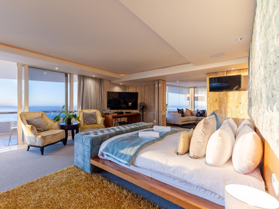 King Suite with Sea View