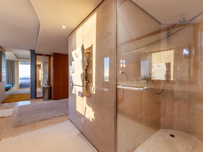 King Suite with Sea View