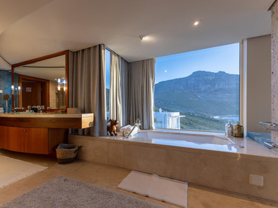 King Suite with Sea View
