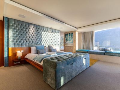 King Suite with Sea View