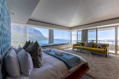 Queen Suite with Sea View