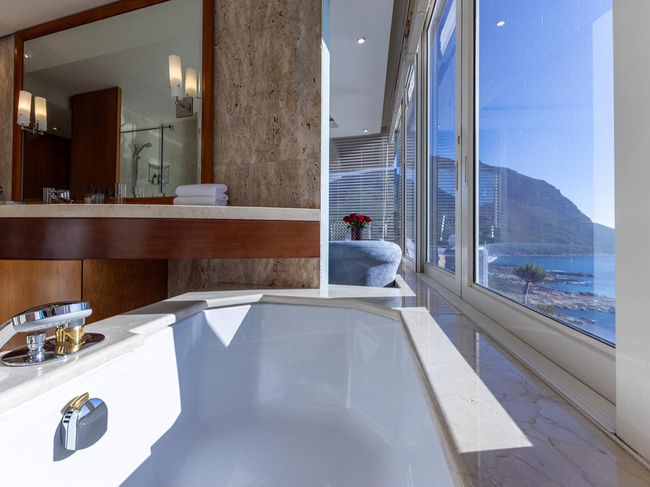 Deluxe Room With Sea View