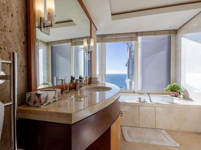 Deluxe Room With Sea View