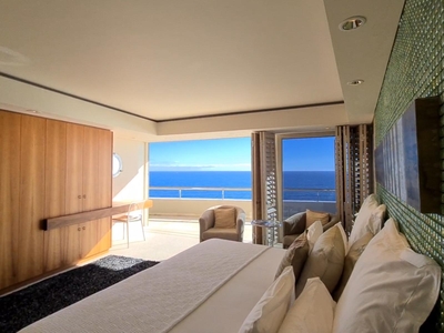 Deluxe Suite with Sea View 3