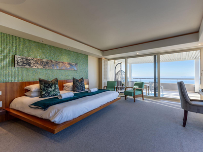 Super Deluxe Suite with Sea View 4