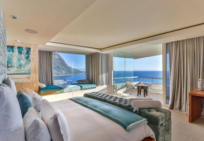 King Suite with Sea View