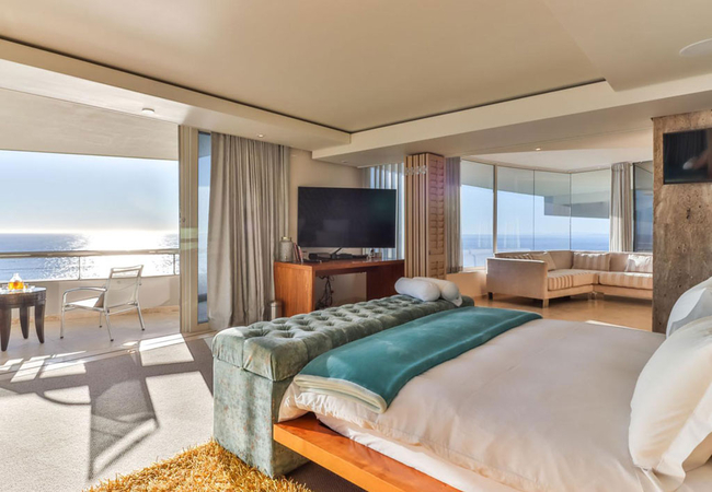 King Suite with Sea View