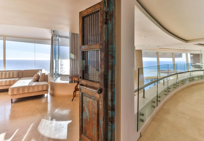King Suite with Sea View