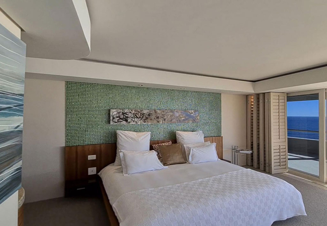 Deluxe Suite with Sea View