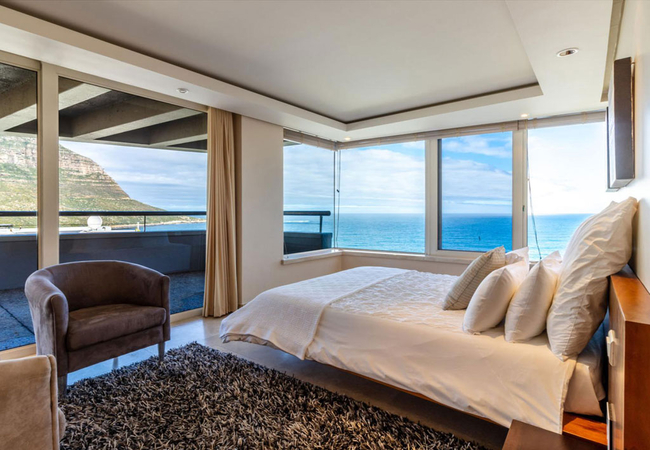 Deluxe Suite with Sea View