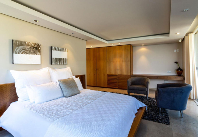 Deluxe Suite with Sea View