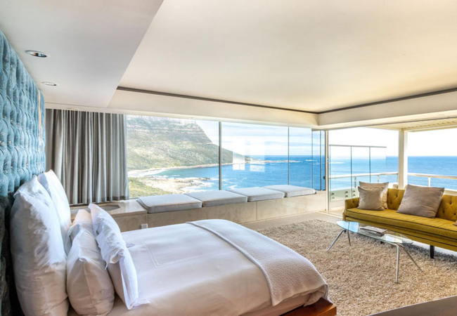 Queen Suite with Sea View