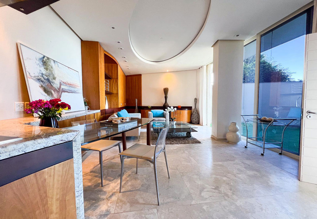 Deluxe Apartment with Sea View