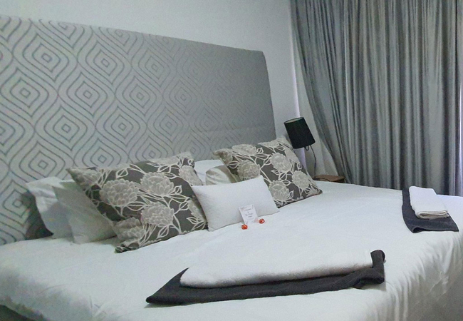 B2 - Double Room Shared Bathroom