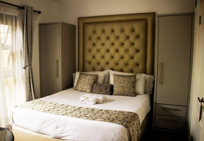 Patience Deluxe Suite