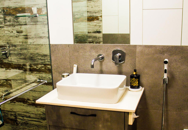 Caring Upstairs Apartment