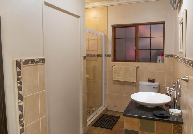 Deluxe Double Room with Shower