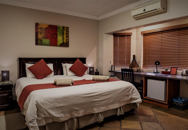 Double or Twin Room - Private Bathroom