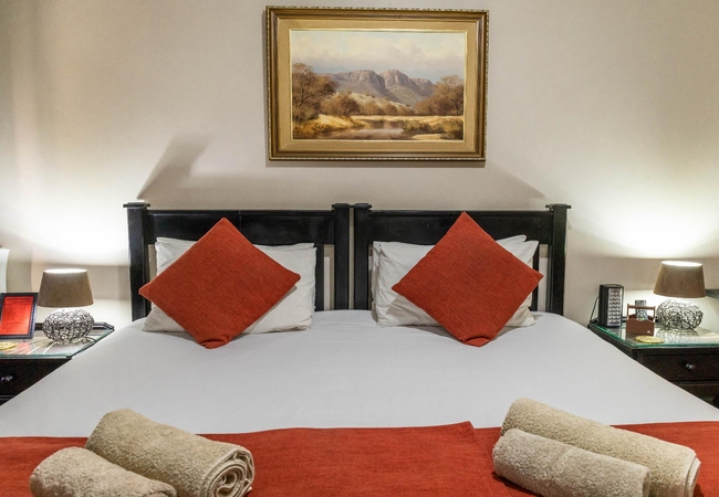 Double or Twin Room with Shower - Ground