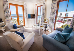 Luxury Double Rooms with Sea View
