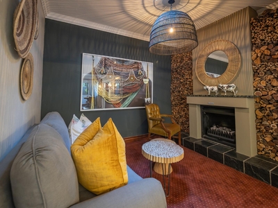 Luxury Suite with No Jaccuzi