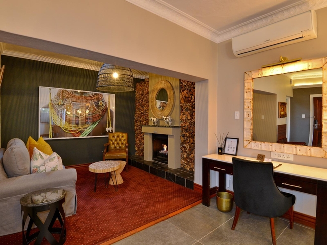 Luxury Suite with No Jaccuzi