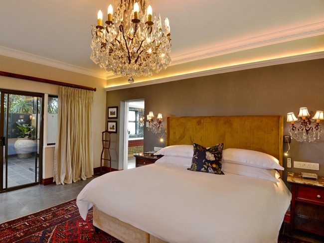 Luxury Suite with No Jaccuzi